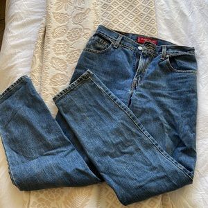 Vintage Levi’s 550 Relaxed Medium/Dark Wash Denim Jeans